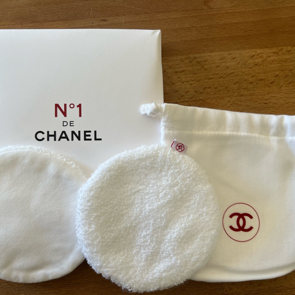 Chanel N’1 de Chanel Cleansing Pads, reusable